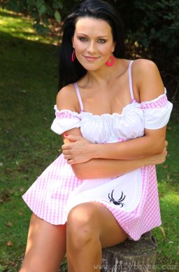 33653460 038 e194 256x388 - Brunette babe Katya Nova showcasts her natural boobs and hairy muff in a park